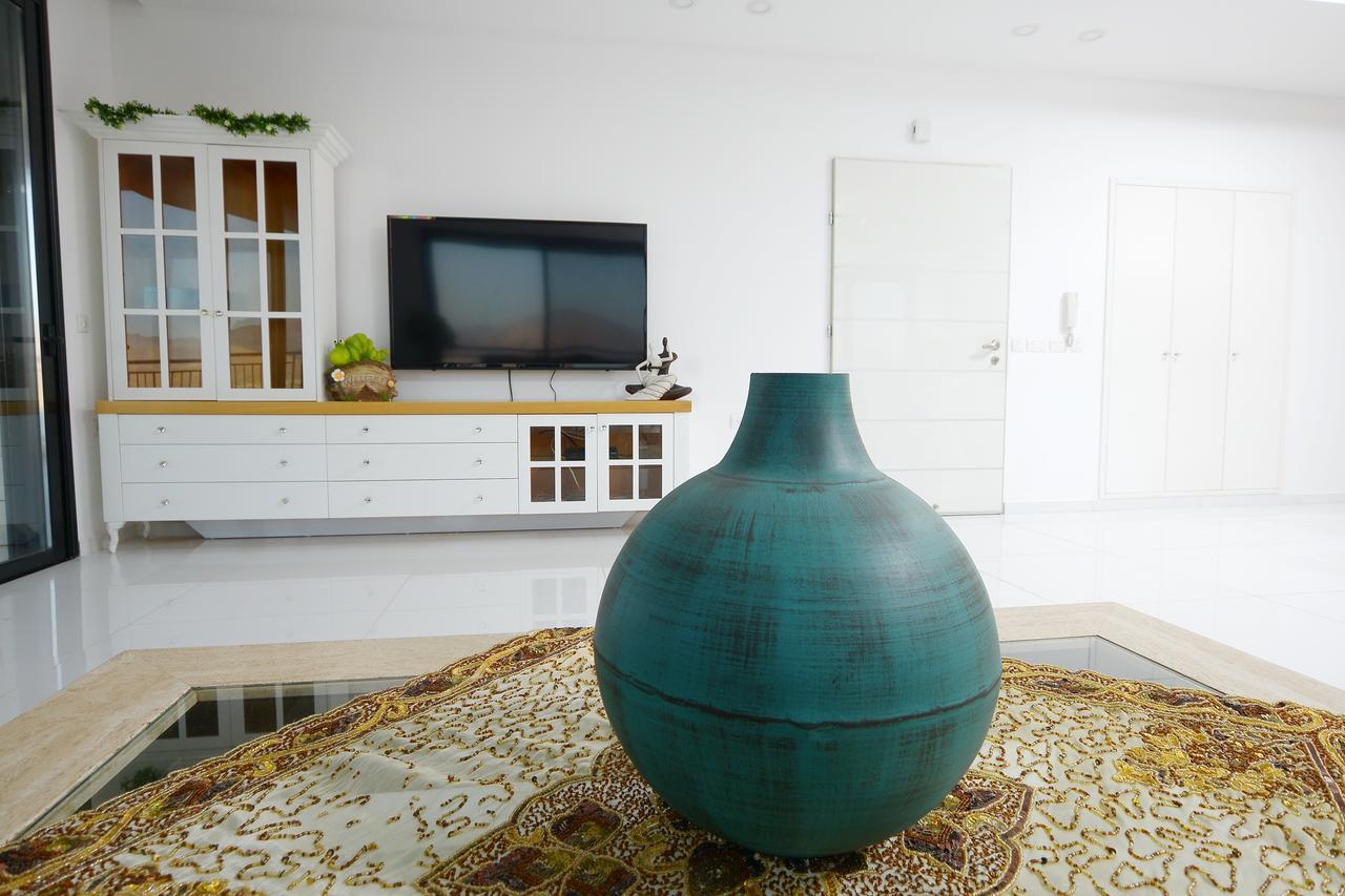 Open Sky Luxury Apartmentエイラート エクステリア 写真